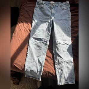 Abercrombie & Fitch High Rise 90s straight jeans with cross over waist band